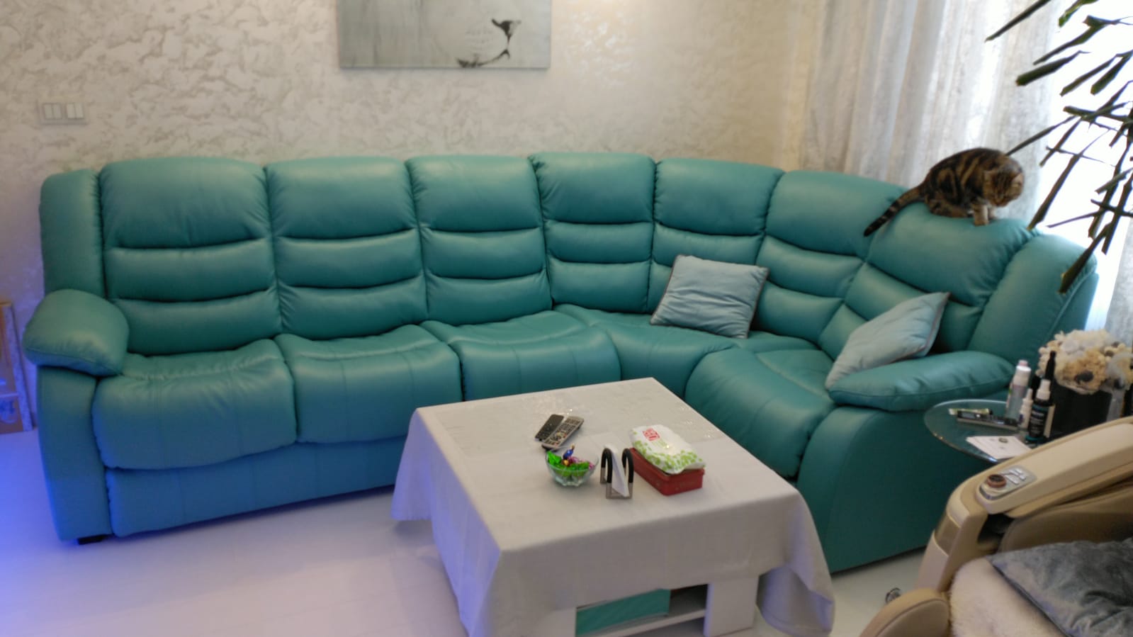 Перетяжка дивана на дому. Красногвардейская